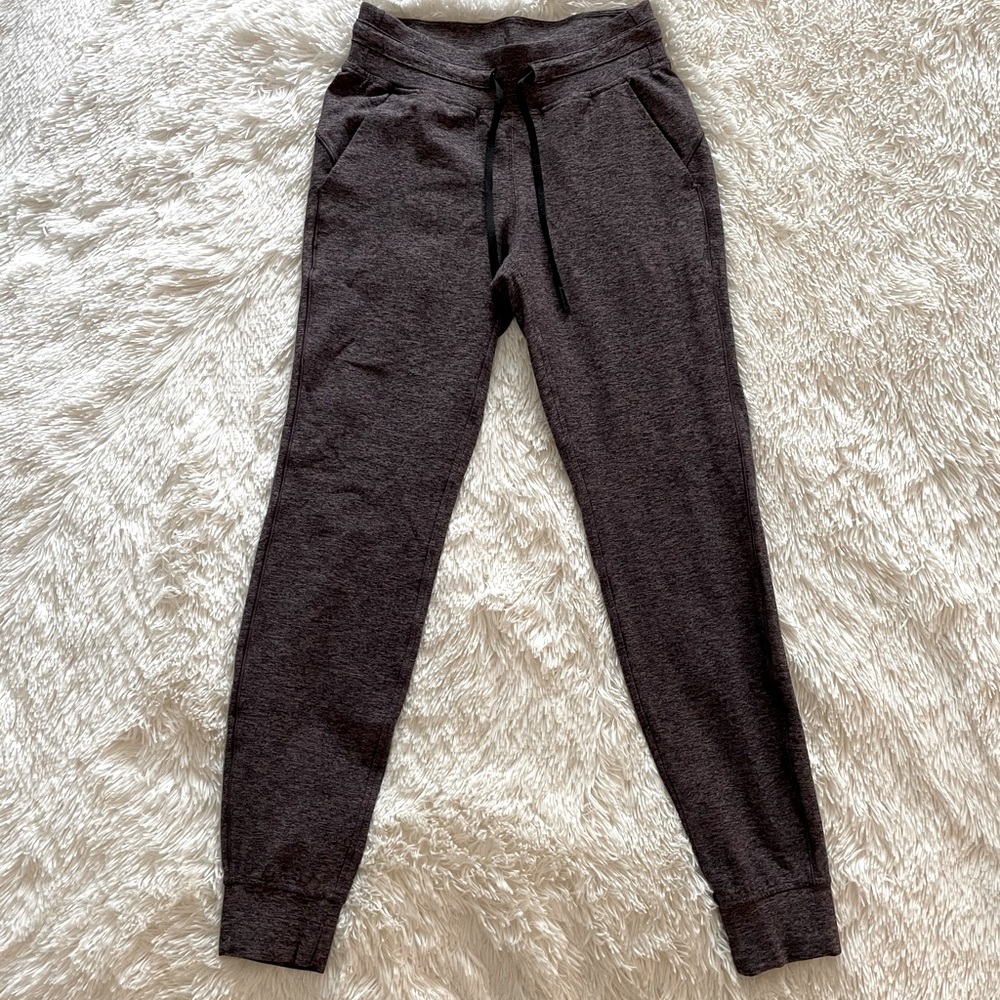 Lululemon Ready to Rulu Pant, Black/Purple, Size 4